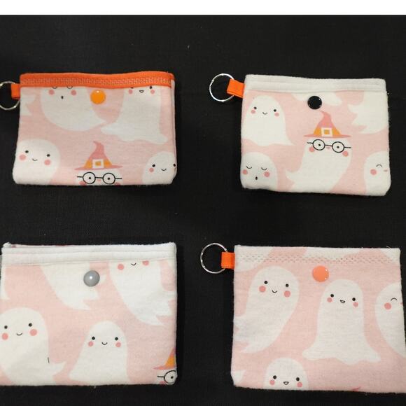 Ghostly Cute! - Set of 4 snap pouche key ring / ANYTHING holders! - Picture 14 of 14